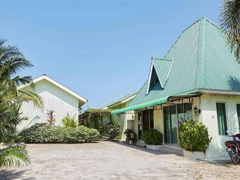 The Red Warriors Resort 浮罗交怡 马来西亚