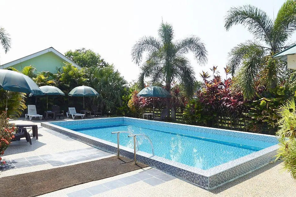 The Red Warriors Resort 浮罗交怡 酒店